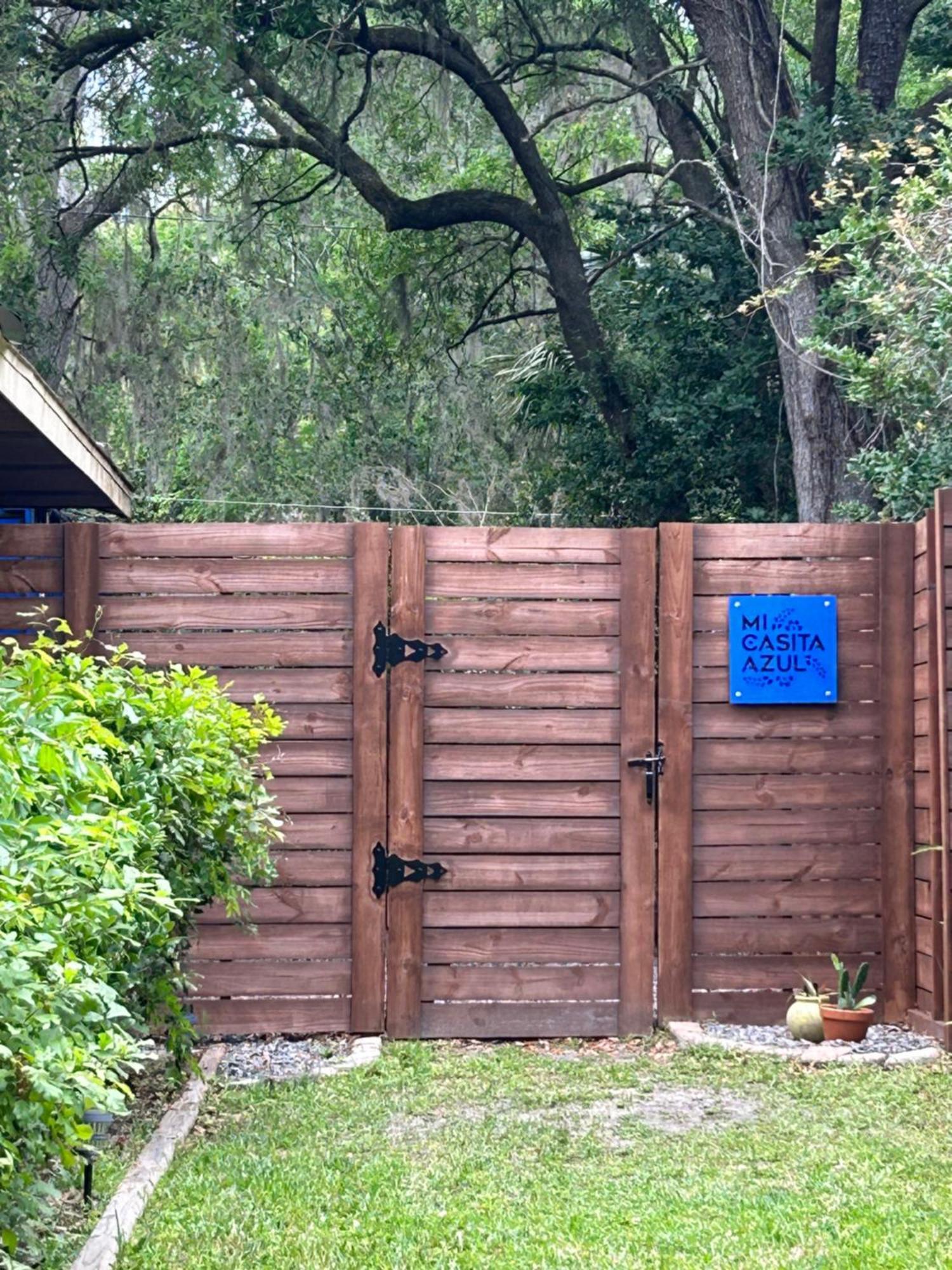 Entirely Private Tiny Home - 1 Mile To Uf غينزفيل، فلوريدا المظهر الخارجي الصورة
